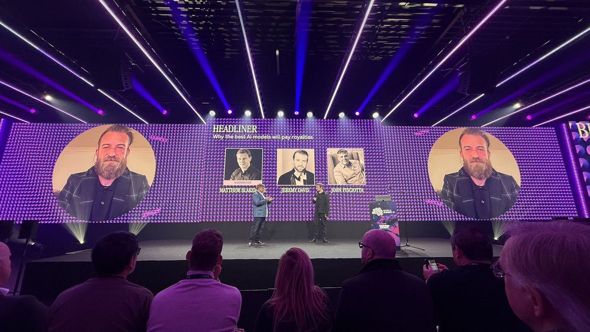 Matthew Blakemore moderating the World Summit AI royalties headliner